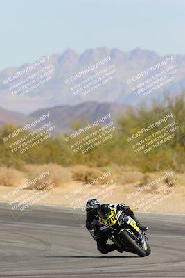 media/Mar-21-2025-CVMA Friday Practice (Fri) [[30cd4fe323]]/5-Racer 4/Session 3 (Turn 10)/